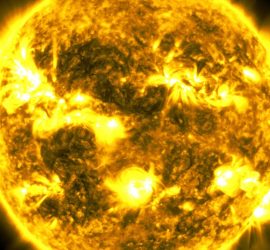 NASA смонтировало фотографии Солнца за 10 лет: видео